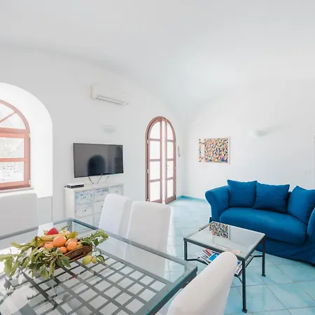 By Myvillacollection Villa