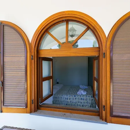 By Myvillacollection Villa *