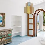 Villa By Myvillacollection
