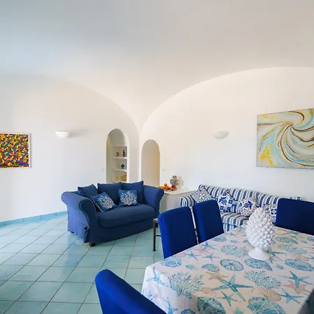 Villa By Myvillacollection *