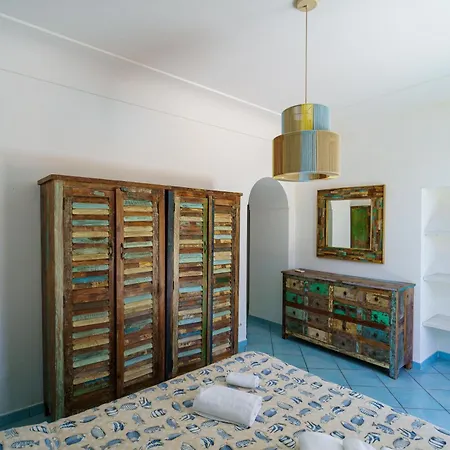 By Myvillacollection Villa *